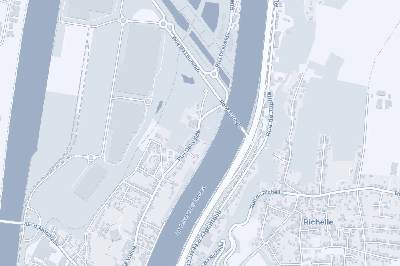 Plan du quartier du siège d'Actyve en camaïeu bleu : la rue Delwaide à Oupeye, le long de la Meuse, entre le pont de l'Euregio et Richelle.
